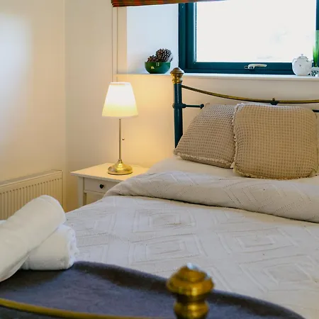 The Coach House At Ballinderry Park Ballinasloe