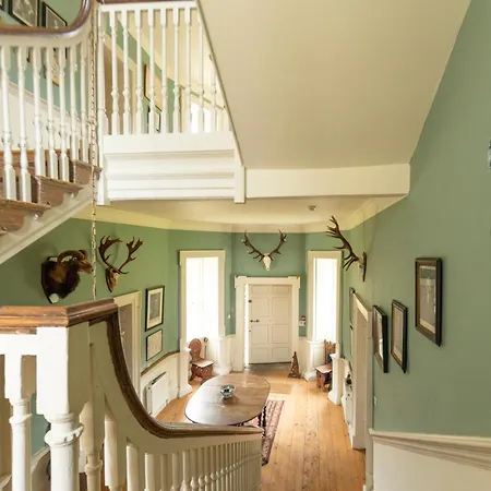 Pensión The Coach House At Ballinderry Park