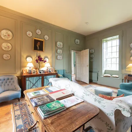 The Coach House At Ballinderry Park * Ballinasloe