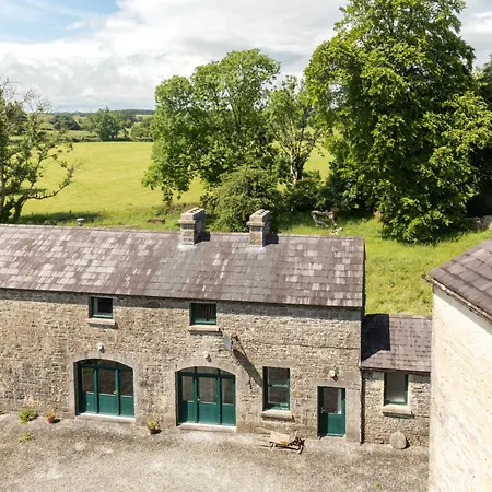 The Coach House At Ballinderry Park * 巴利纳斯洛