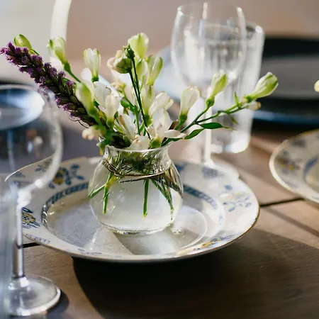 The Coach House At Ballinderry Park